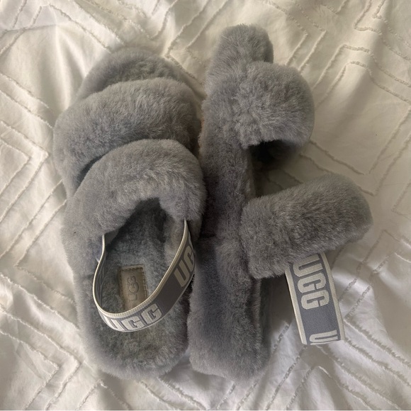 Ugg Fluff “Oh Yeah” Slide - Picture 4 of 6